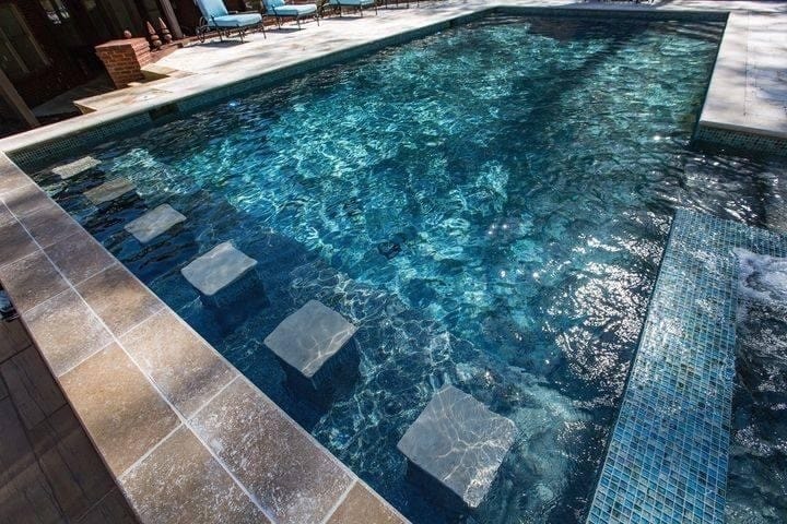 Piscina Infinita com Pastilha